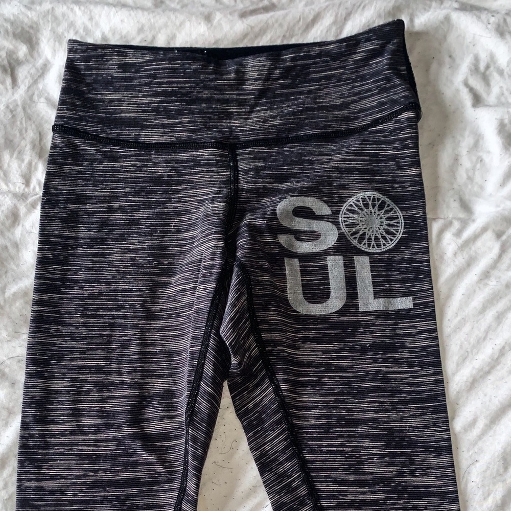 Lululemon x Soul Cycle cropped leggings